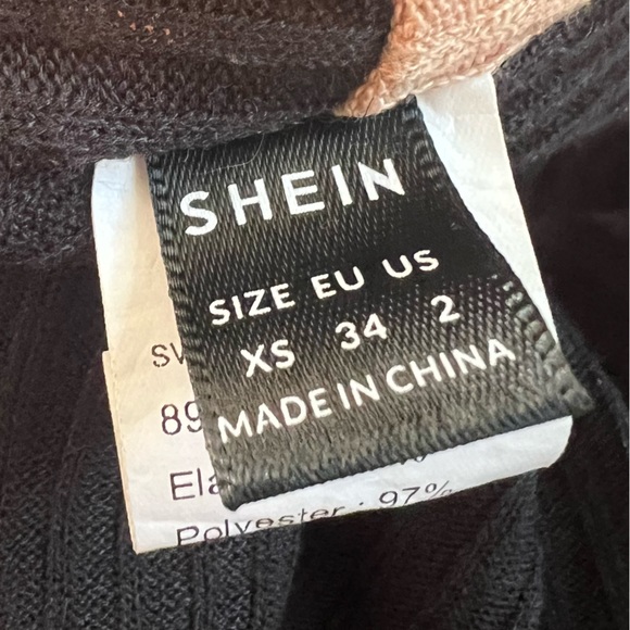 SHEIN Bundle Of 3 Crop Tops XS - Picture 5 of 14